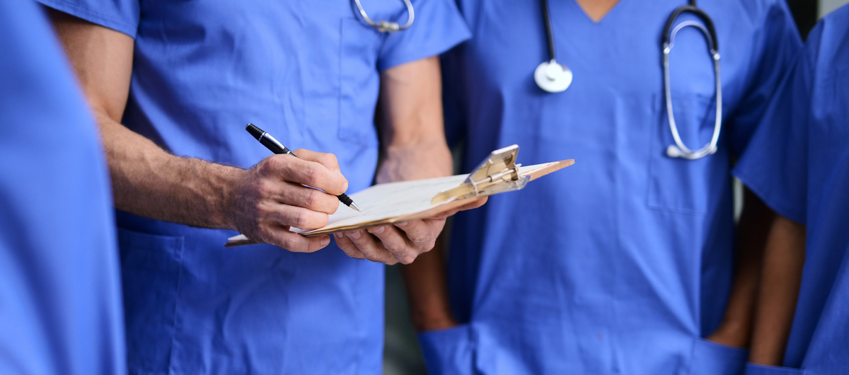 The Ultimate Guide to Selecting Medical Scrubs & Nurse Uniforms in Malaysia