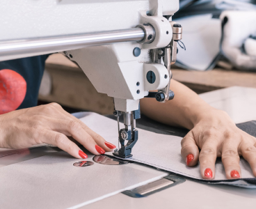 How to Choose the Right Custom Corporate Uniform in Malaysia